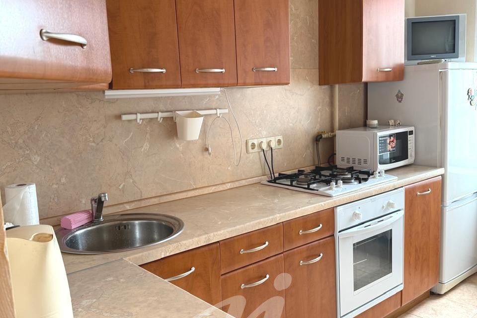 Сдаётся 2-комнатная квартира, 37 м²