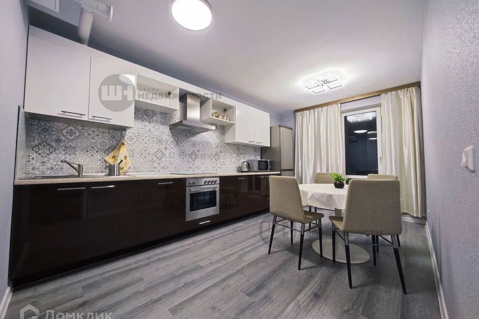 Продаётся 2-комнатная квартира, 56 м²