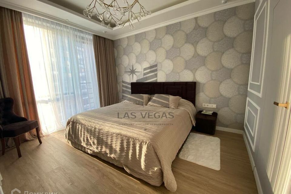 Сдаётся 2-комнатная квартира, 74.6 м²