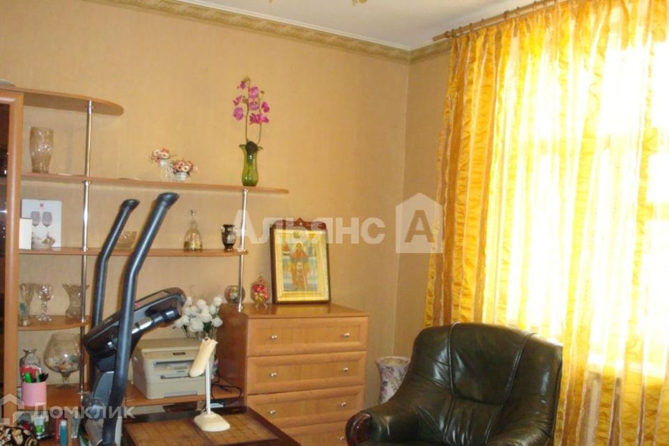 Продаётся 3-комнатная квартира, 63.2 м²