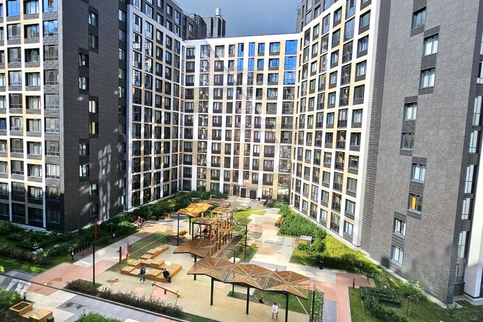 Сдаётся 2-комнатная квартира, 61 м²
