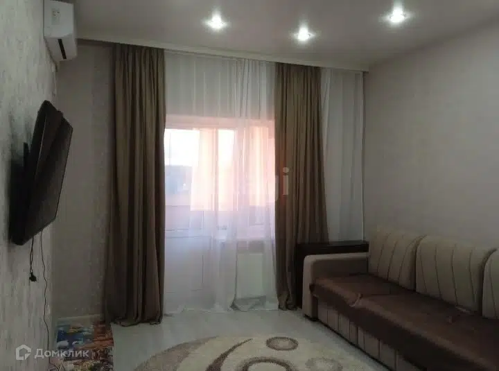 Продаётся 3-комнатная квартира, 81.8 м²