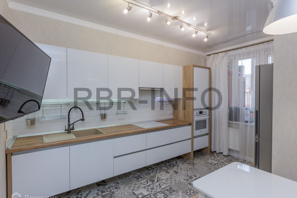 Продаётся 3-комнатная квартира, 87 м²
