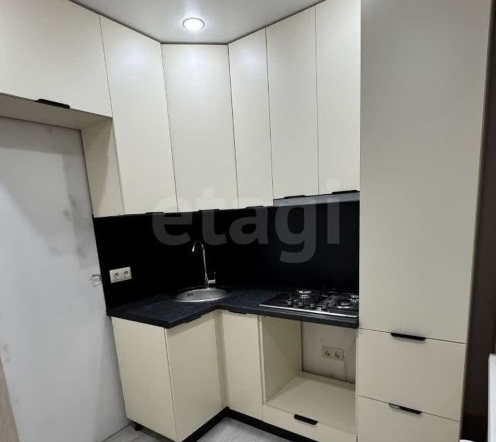 Сдаётся 3-комнатная квартира, 46 м²