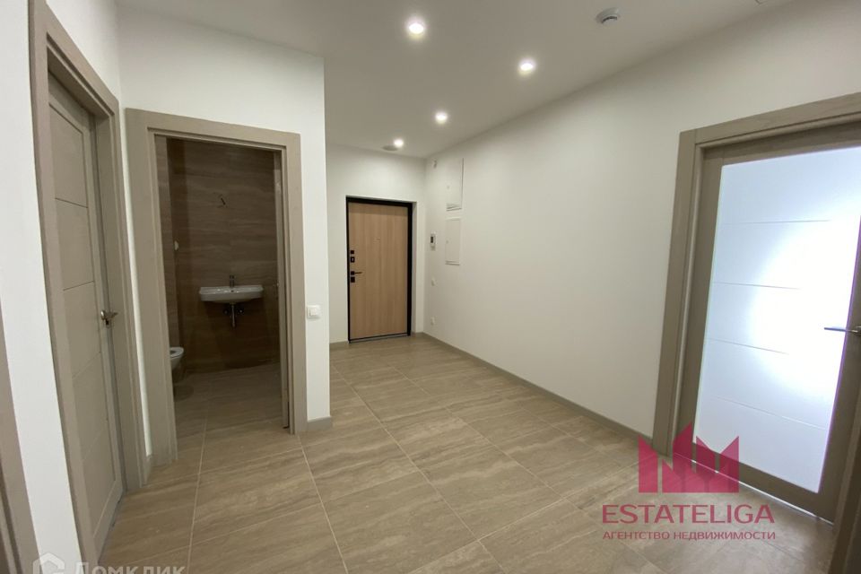 Продаётся 2-комнатная квартира, 68.6 м²