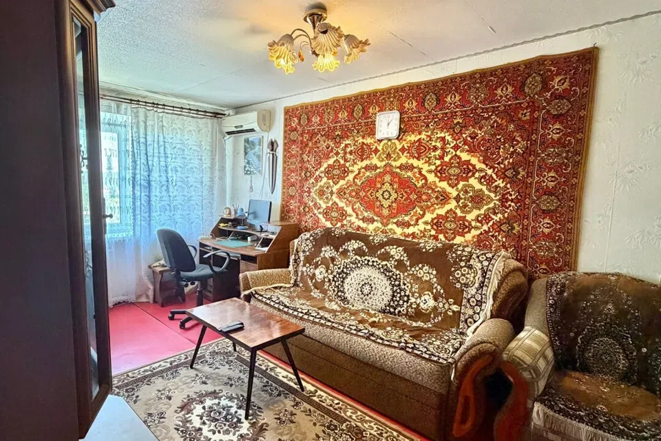 Продаётся 2-комнатная квартира, 42.8 м²