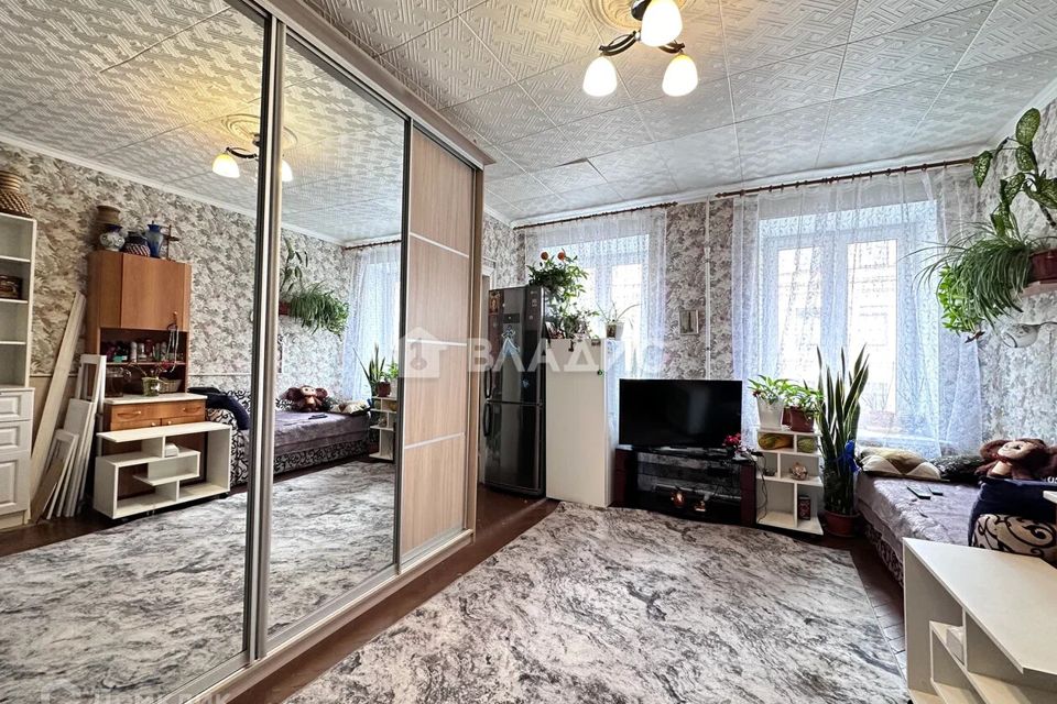 Продаётся 5-комнатная квартира, 129 м²