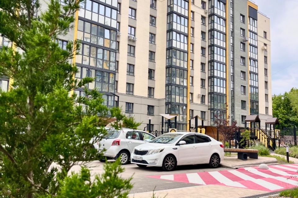 Продаётся 2-комнатная квартира, 73.9 м²