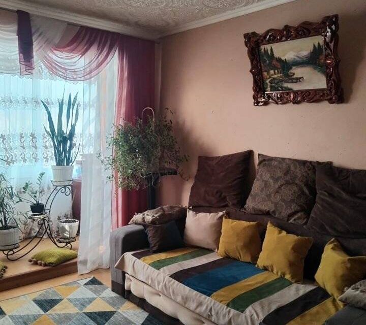 Продаётся 4-комнатная квартира, 73.5 м²