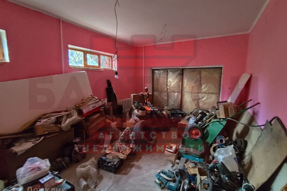 Продаётся 3-этажный дом, 360 м²