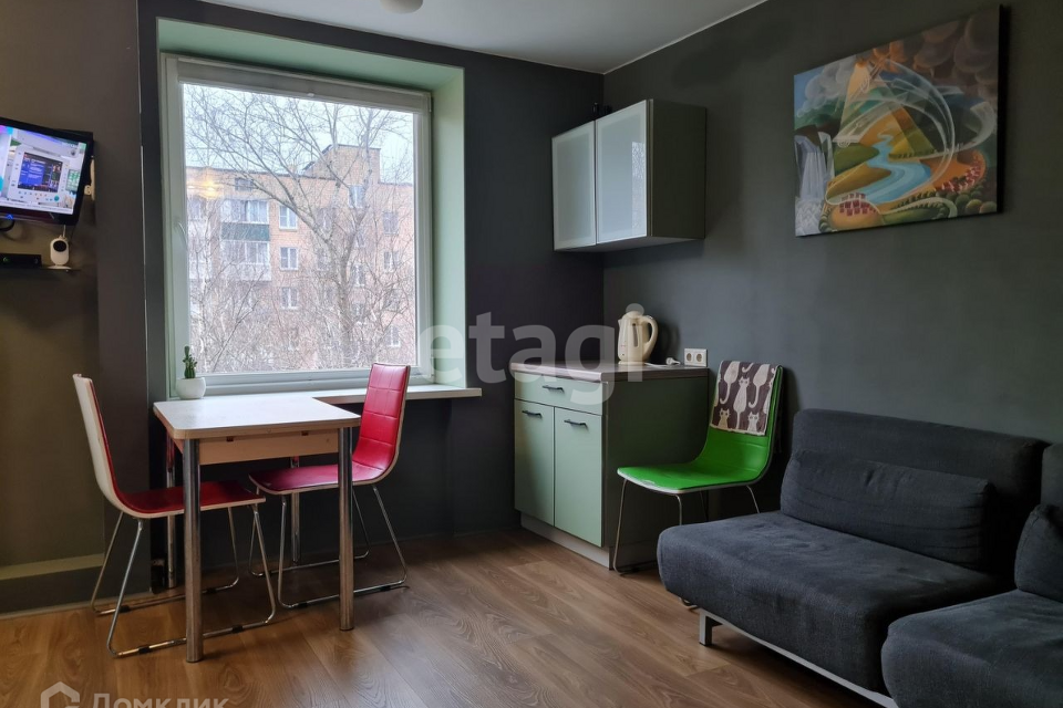 Продаётся 3-комнатная квартира, 54.7 м²