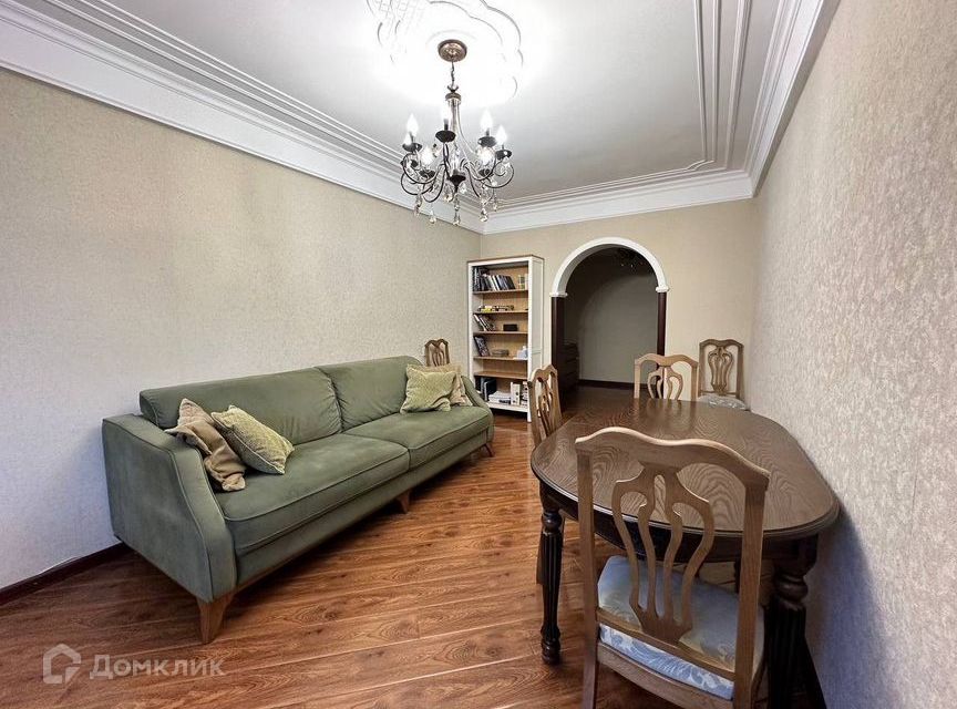 Продаётся 3-комнатная квартира, 90 м²