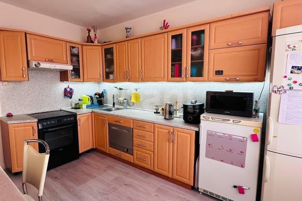 Продаётся 4-комнатная квартира, 99.1 м²