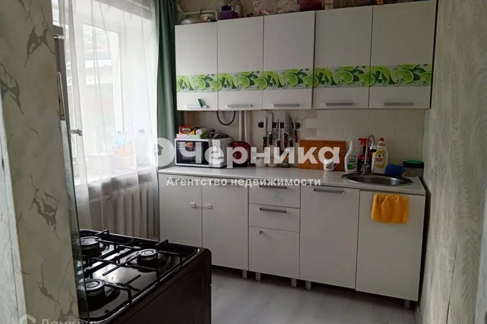 Продаётся 3-комнатная квартира, 55 м²