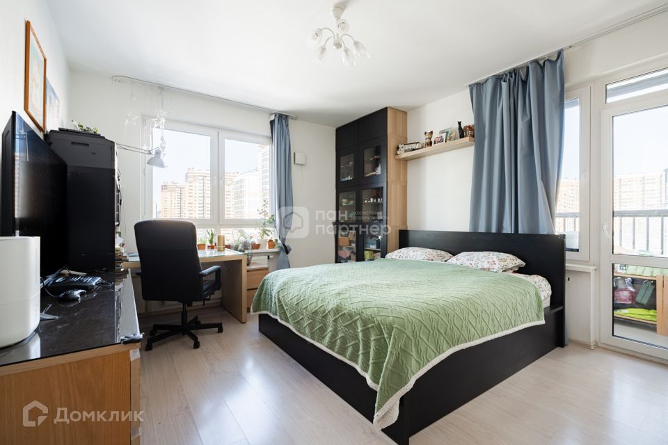 Продаётся 2-комнатная квартира, 55.8 м²