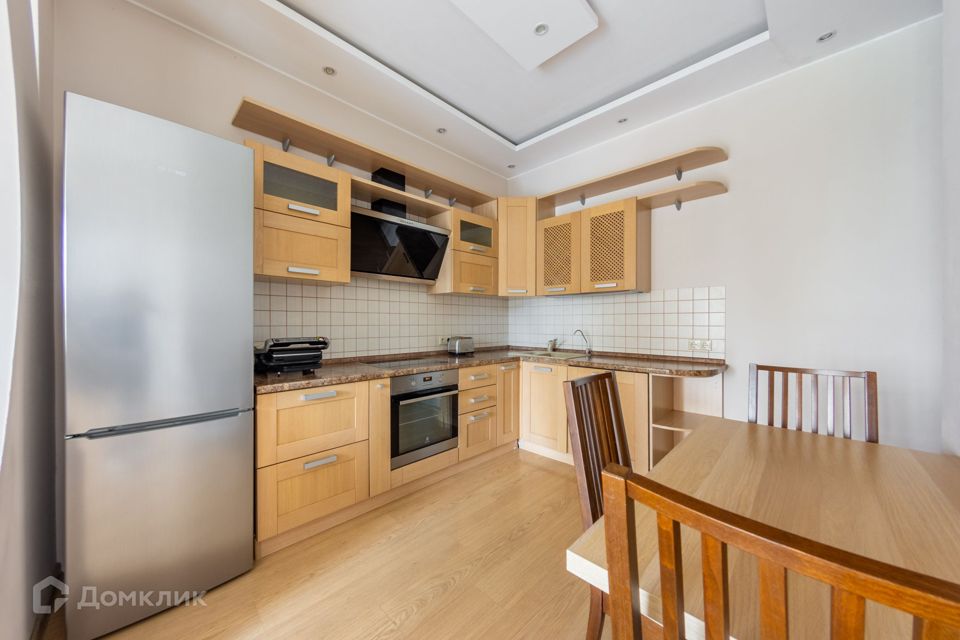 Продаётся 3-комнатная квартира, 70 м²