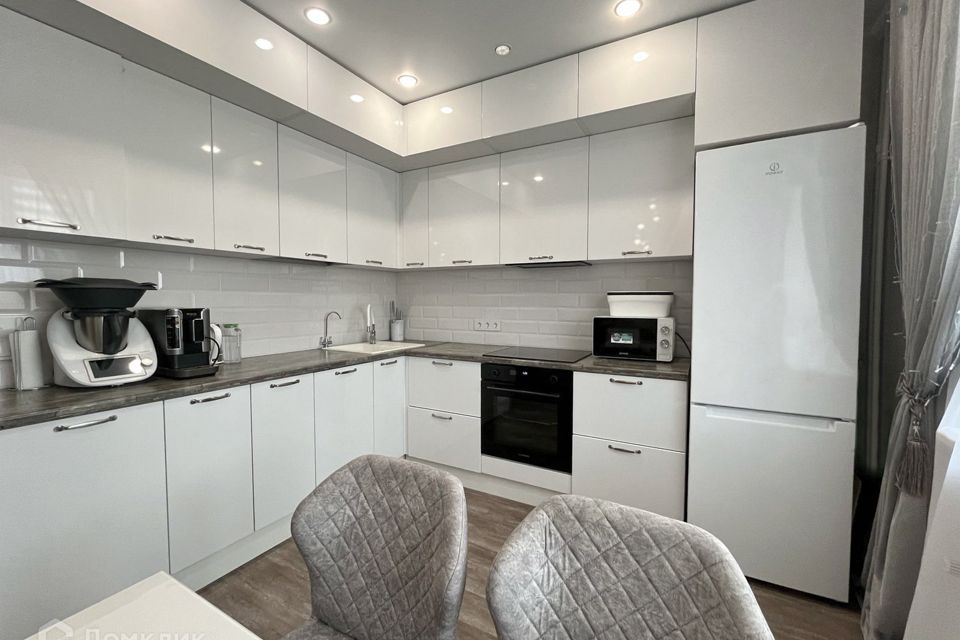 Продаётся 2-комнатная квартира, 58 м²