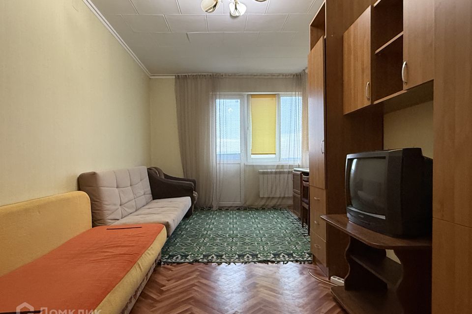Сдаётся 1-комнатная квартира, 38 м²