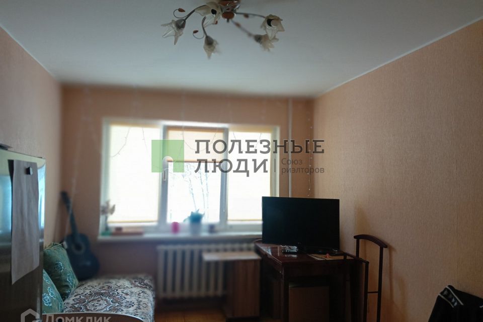 Продаётся 2-комнатная квартира, 42.8 м²