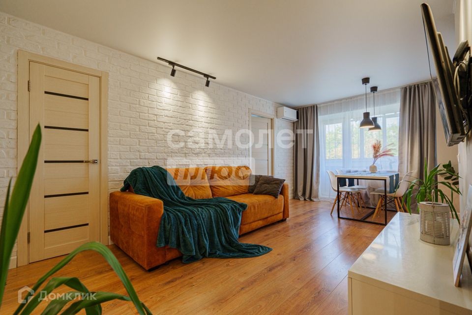 Продаётся 2-комнатная квартира, 42.7 м²