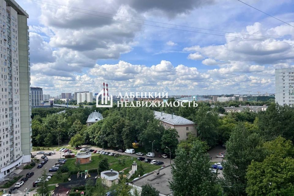 Продаётся 3-комнатная квартира, 61.9 м²