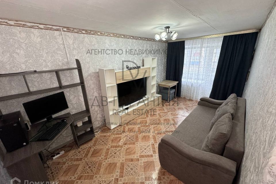 Продаётся 3-комнатная квартира, 57.9 м²
