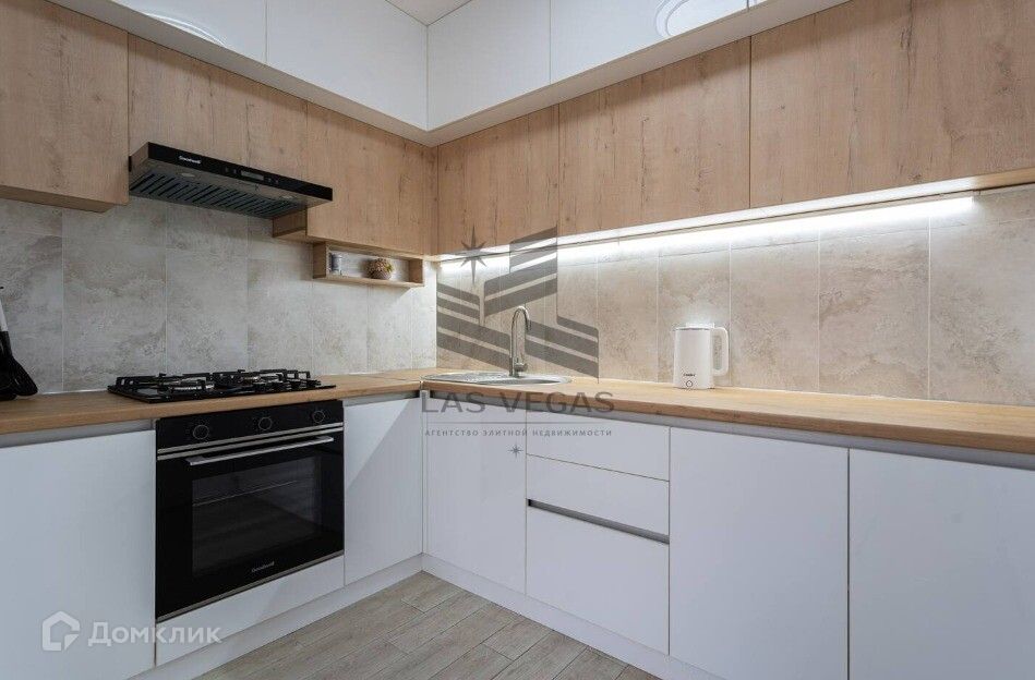 Сдаётся 1-комнатная квартира, 43 м²