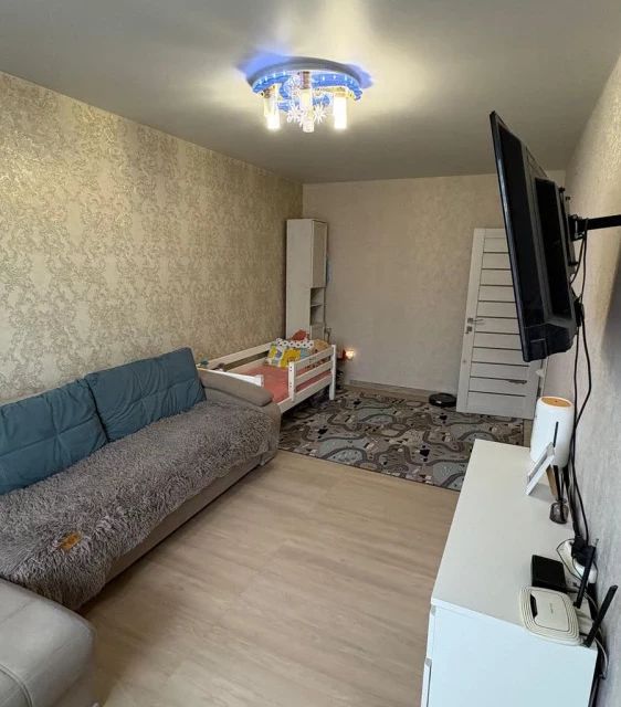 Продаётся 1-комнатная квартира, 41.1 м²
