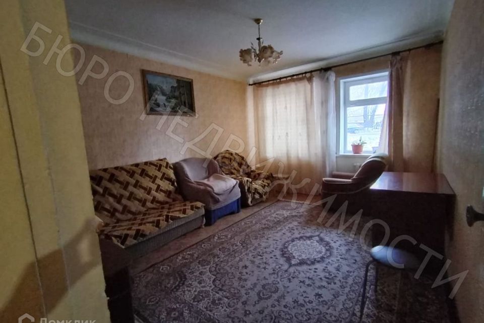 Продаётся 3-комнатная квартира, 54.9 м²