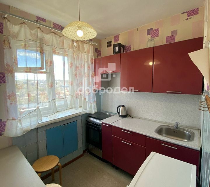 Продаётся 3-комнатная квартира, 58.1 м²