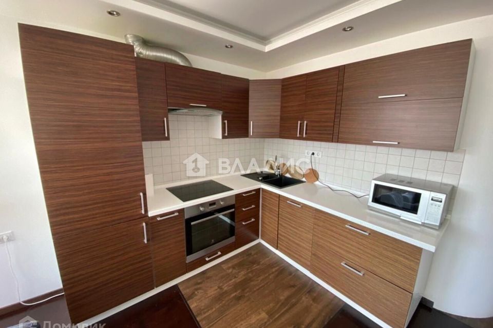 Продаётся 1-комнатная квартира, 46.3 м²