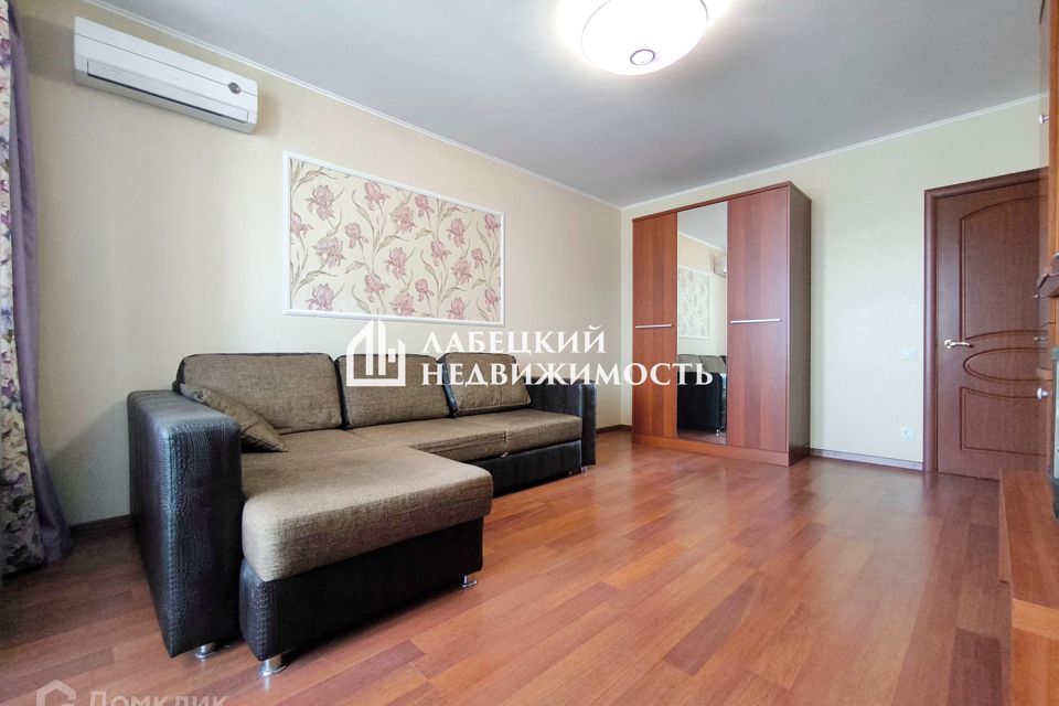 Продаётся 1-комнатная квартира, 45 м²