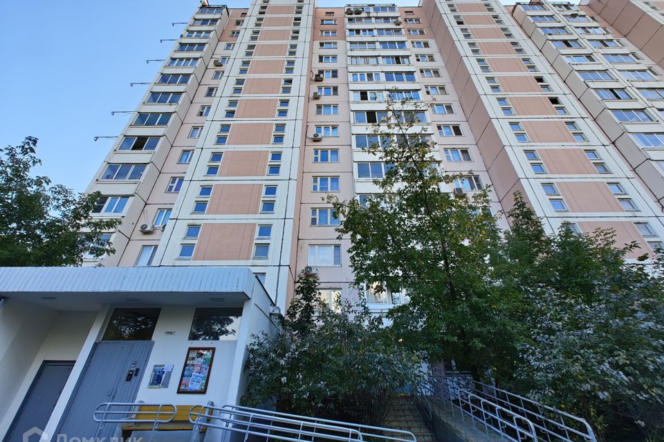 Продаётся 2-комнатная квартира, 54.4 м²
