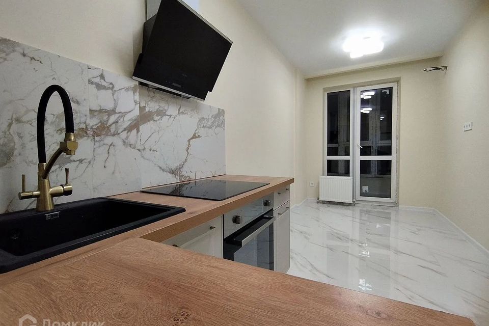 Продаётся 1-комнатная квартира, 40 м²