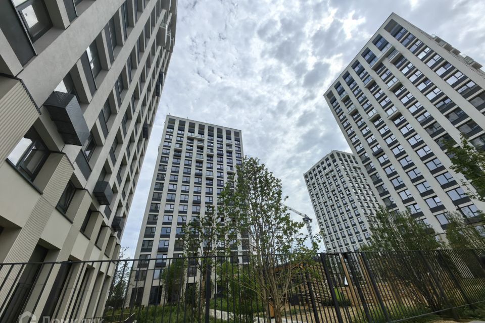 Продаётся 1-комнатная квартира, 42 м²