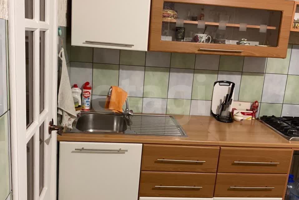 Продаётся 3-комнатная квартира, 63.1 м²