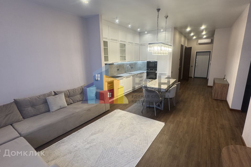 Продаётся 2-комнатная квартира, 97.4 м²