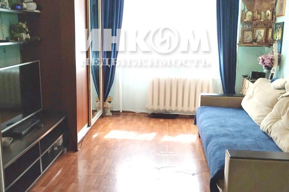 Продаётся 3-комнатная квартира, 51.3 м²