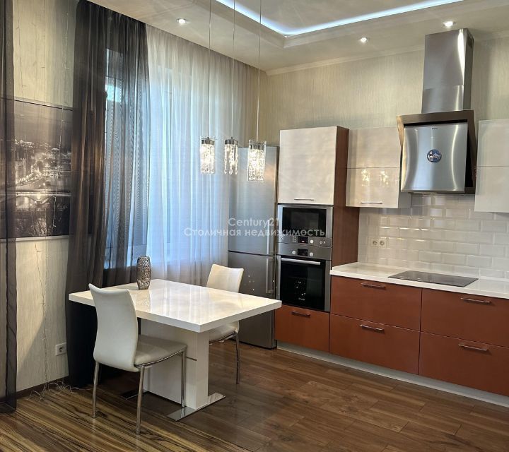 Продаётся 2-комнатная квартира, 55.8 м²