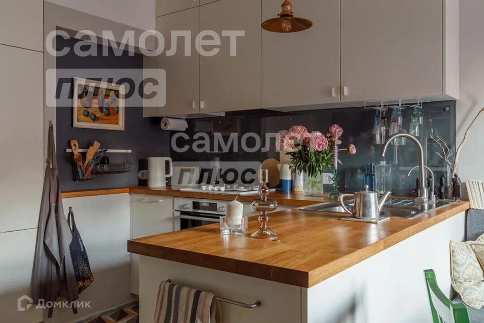 Продаётся 2-комнатная квартира, 62 м²