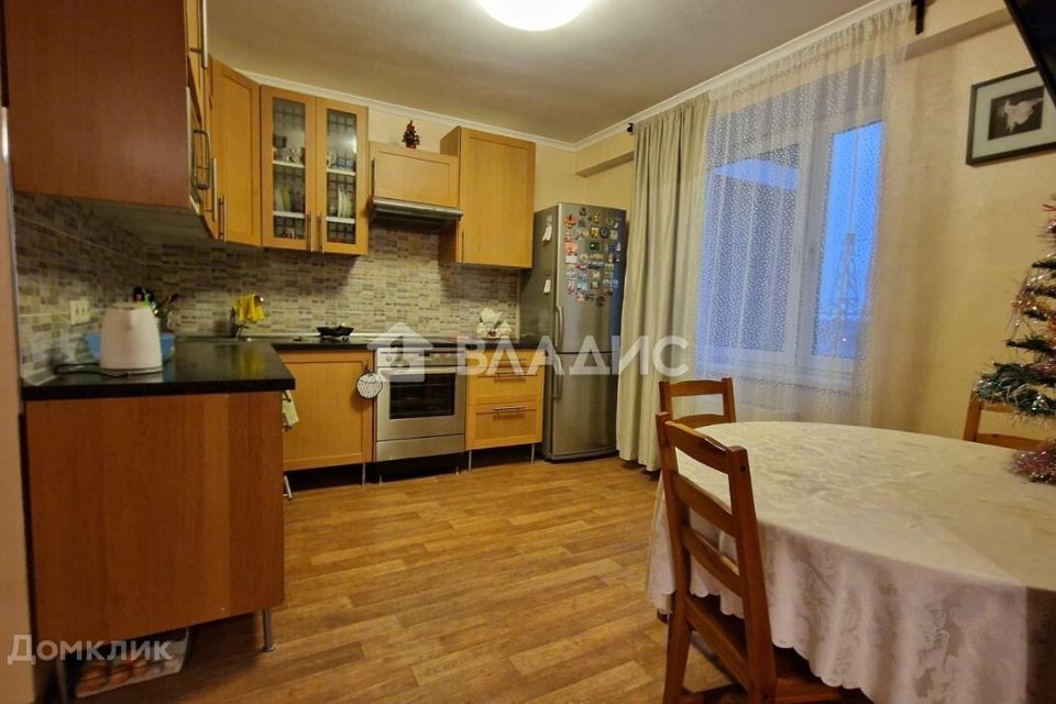Продаётся 2-комнатная квартира, 71.1 м²