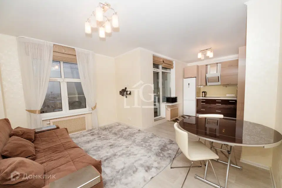 Продаётся 2-комнатная квартира, 71.5 м²