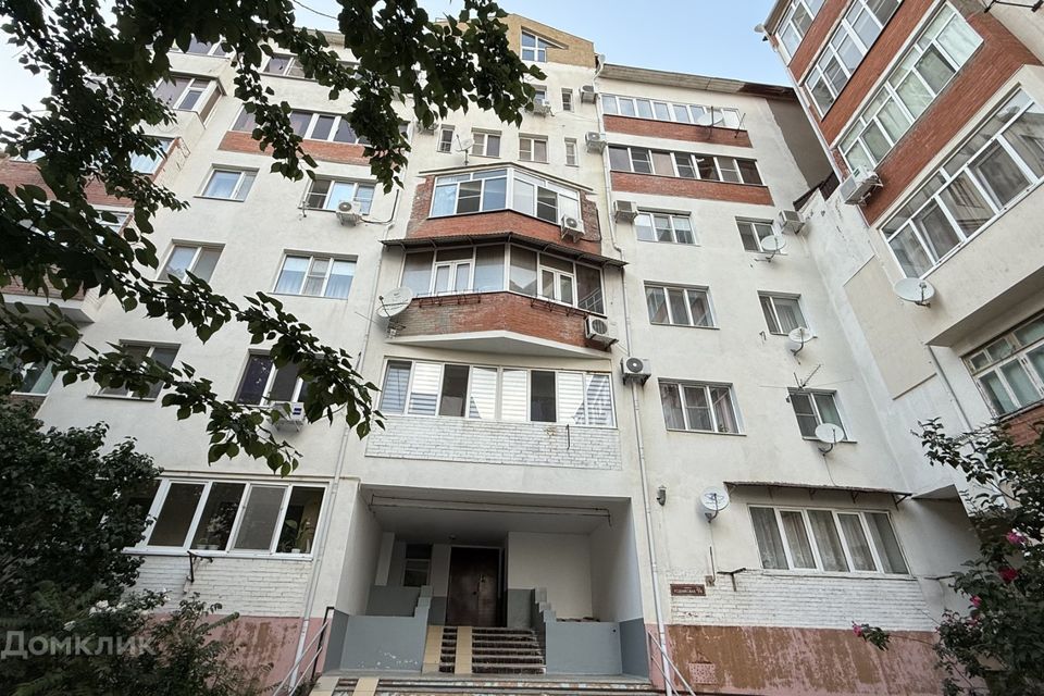Продаётся 1-комнатная квартира, 43 м²