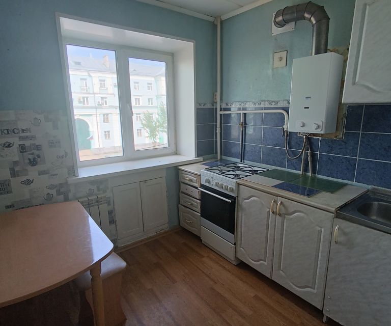 Продаётся 2-комнатная квартира, 42.2 м²