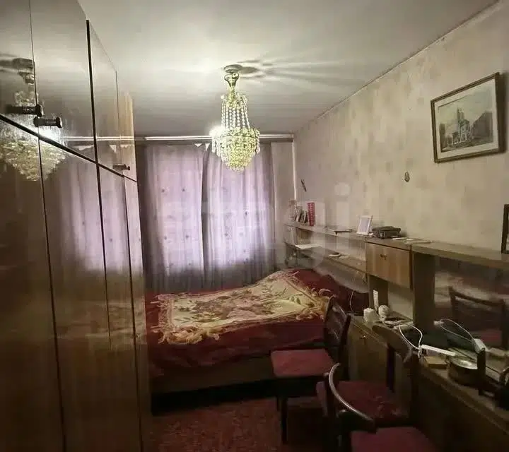 Продаётся 3-комнатная квартира, 57.2 м²