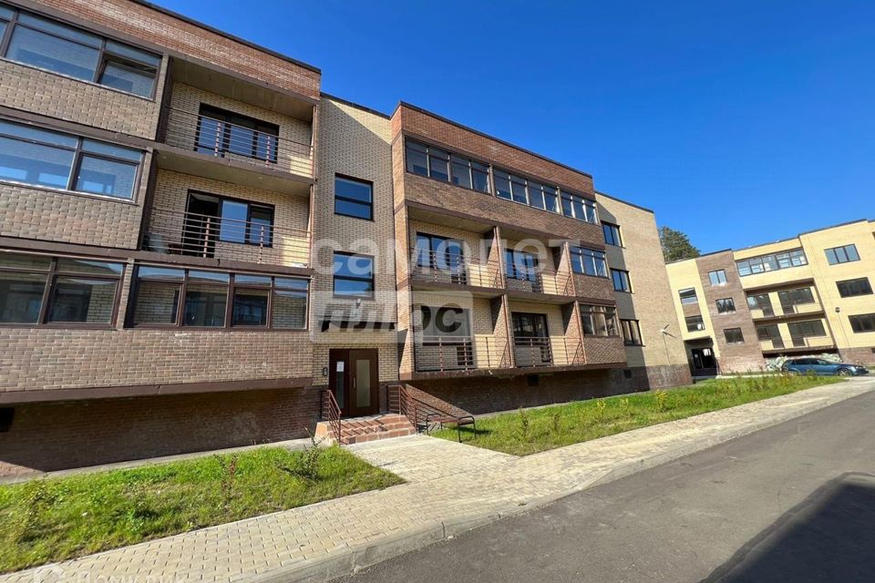 Продаётся 3-комнатная квартира, 73.9 м²