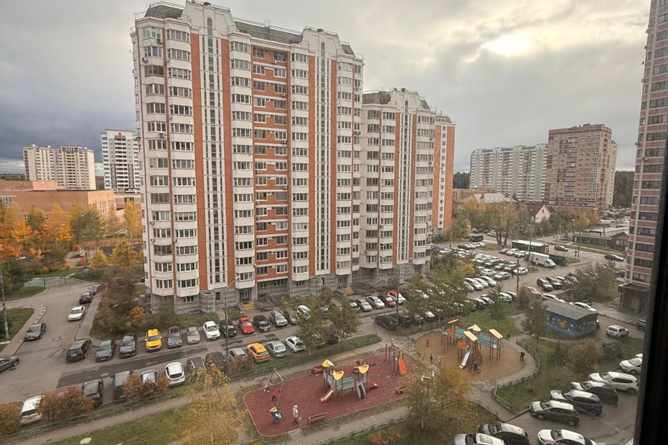 Продаётся 1-комнатная квартира, 34 м²