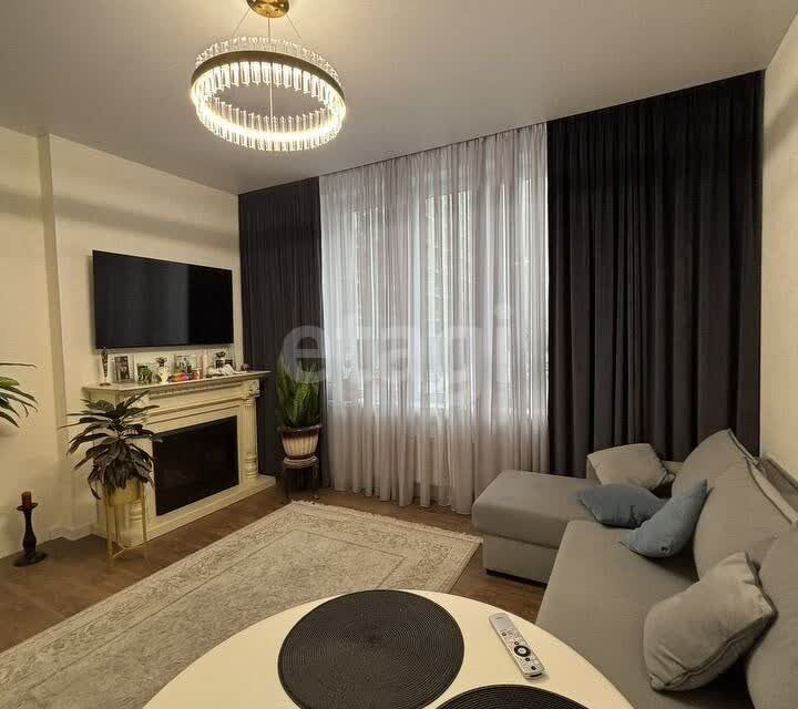 Продаётся 1-комнатная квартира, 47 м²
