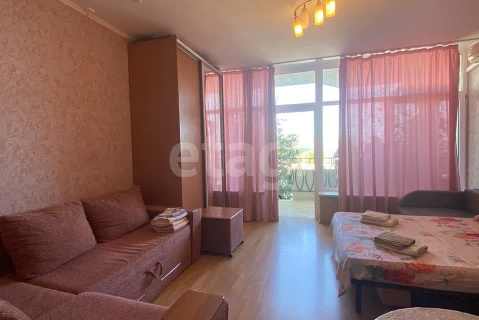 Продаётся 3-комнатная квартира, 120 м²