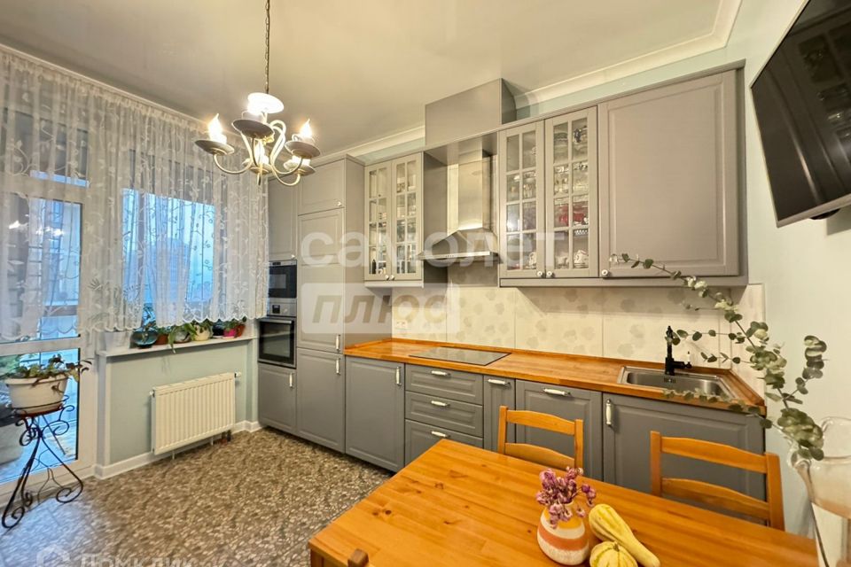 Продаётся 1-комнатная квартира, 45.3 м²